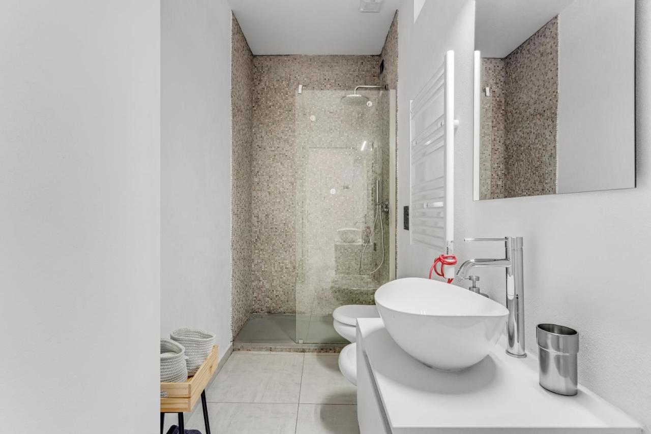 Metro M1 - Smart Home, Fast Free Wifi & Netflix Milan Bagian luar foto