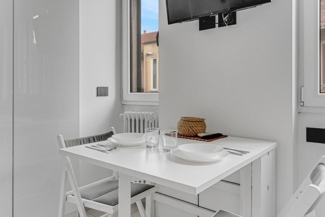 Metro M1 - Smart Home, Fast Free Wifi & Netflix Milan Bagian luar foto
