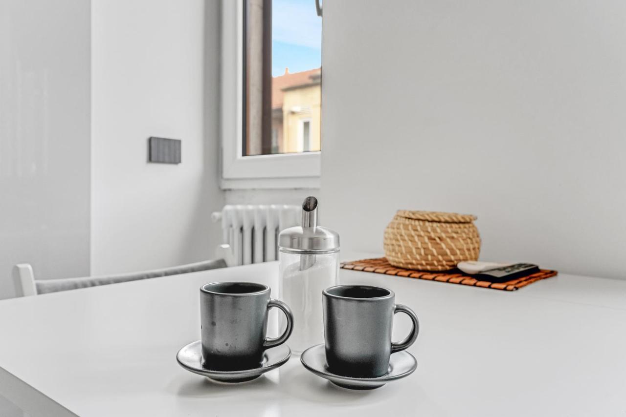 Metro M1 - Smart Home, Fast Free Wifi & Netflix Milan Bagian luar foto