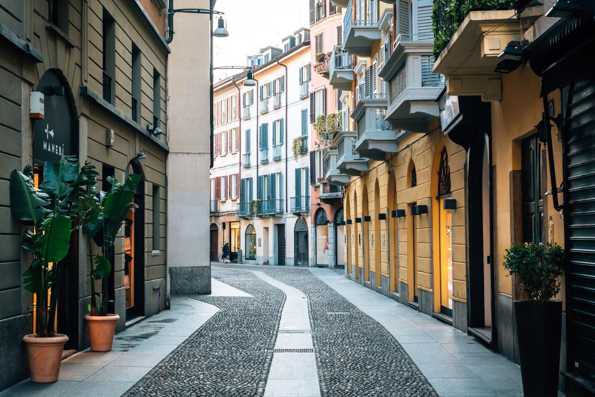 Metro M1 - Smart Home, Fast Free Wifi & Netflix Milan Bagian luar foto